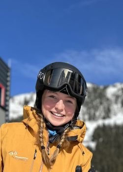 SchneesportSchule TVNeuhausenSilvie